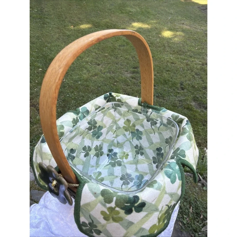 Vintage 1999 Longaberger Lots of Luck St Patricks Day Basket Combo Clover Tie-On